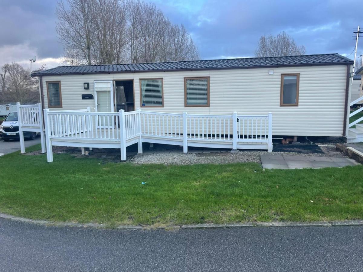 Luxury 6 Berth Caravan, Marton Mere Blackpool Eksteriør billede
